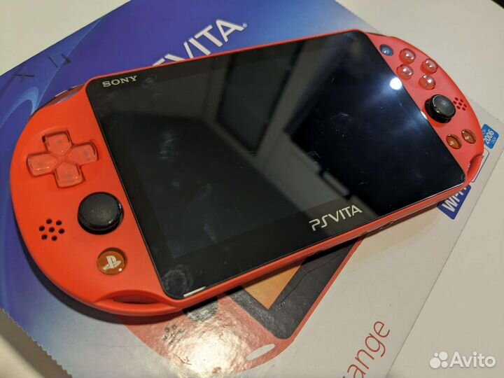 PSVita PCH-2006 Neon Orange