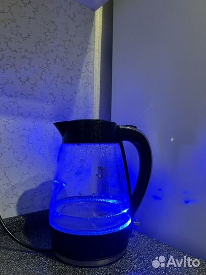 Чайник электрический с подсветкой polaris