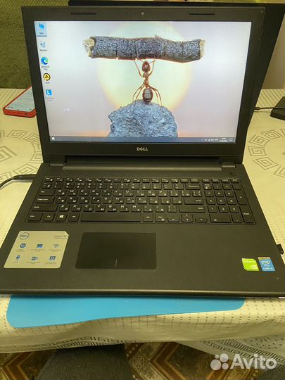Dell i3 nvidea 820m