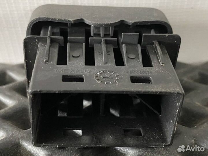 Заглушка DAF 106 2014243