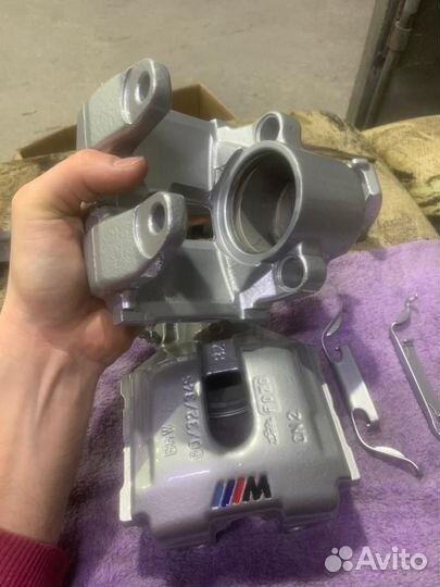 Тормозные суппорта bmw M5 E39 передние