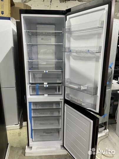 Холодильник Haier C4F740clbgu1 2023г 401л 36Дб А++