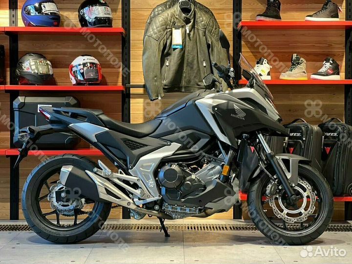 Мотоцикл Honda NC750X black metallic