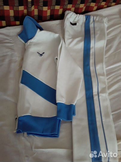 Спортивные костюмы