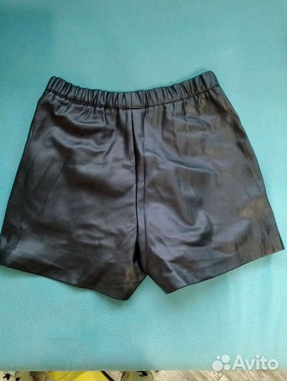 Кожаные шорты