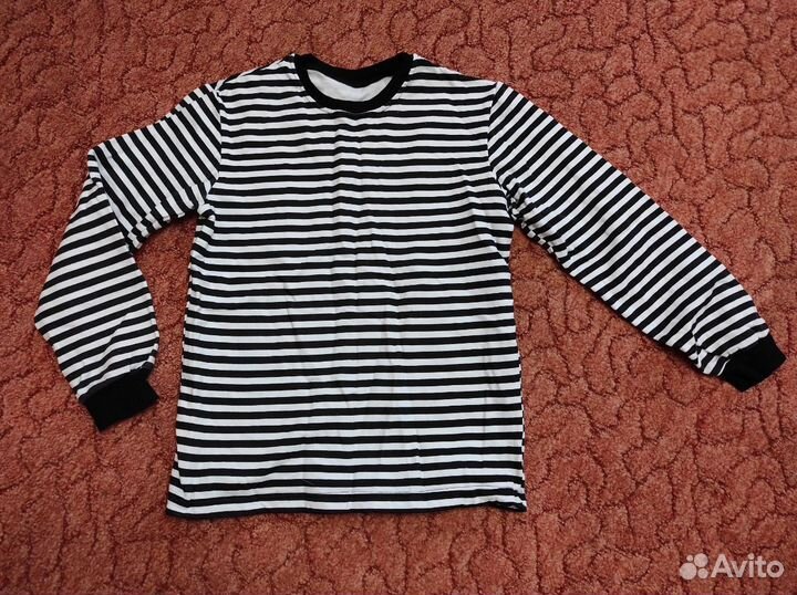 Отдаю одежду на мальчика 10-13 лет