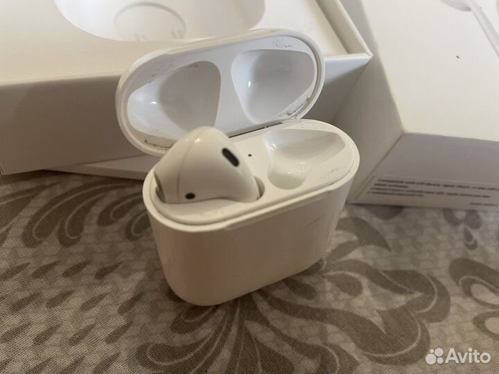 Наушники apple airpods