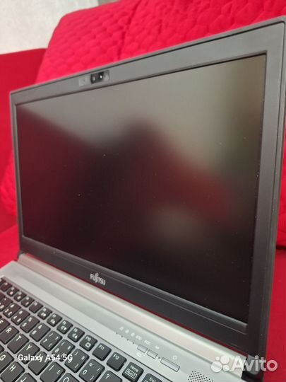 Ноутбук Fujitsu lifebook E Series