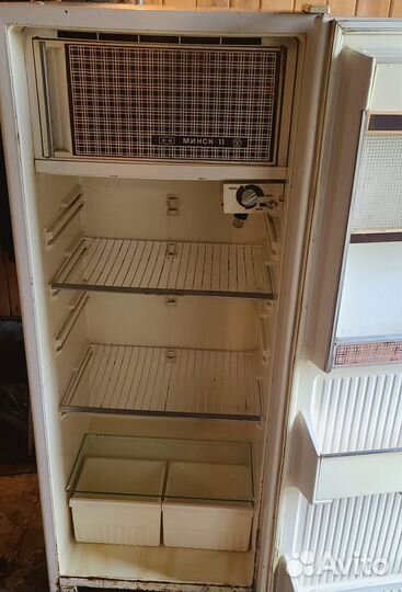 Холодильник Б/У марки Минск-11