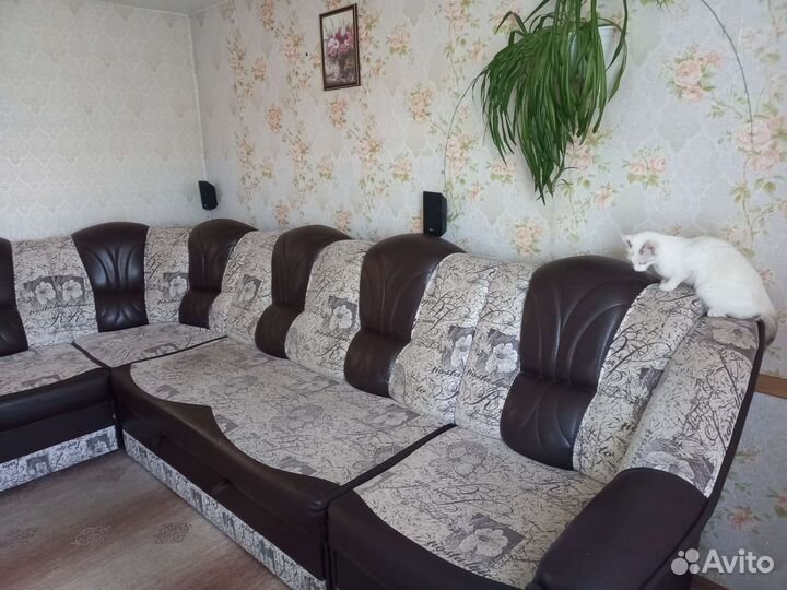 Угловой диван