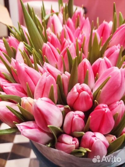 Тюльпаны к 8 марта готовые букеты