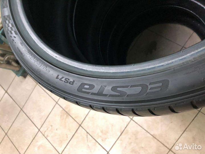 Kumho Ecsta PS71 245/35 R20 95Y
