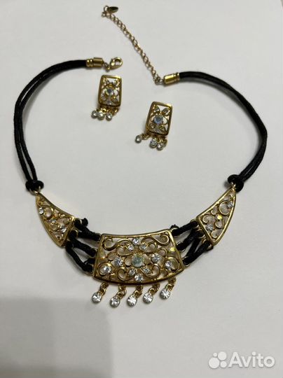 Бижутерия серьги и колье