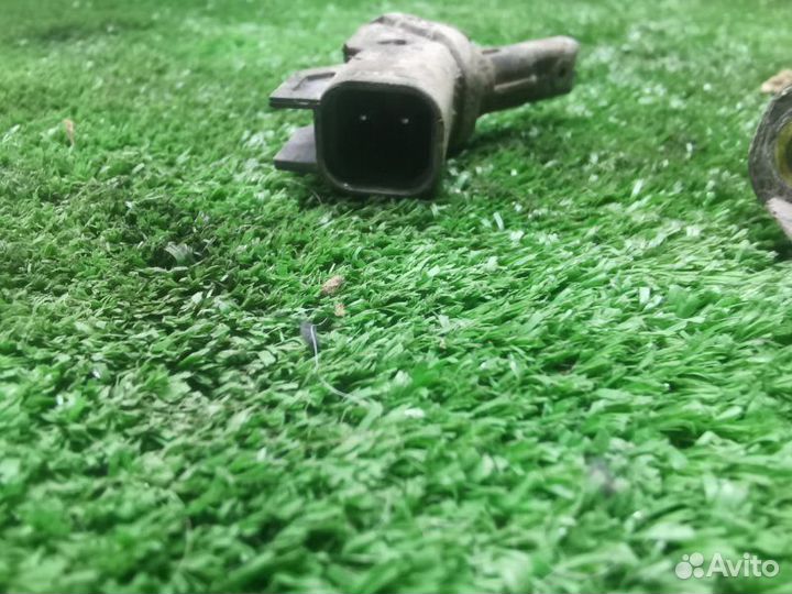 Датчик ABS передний Ford Mondeo 4 рестайлинг 1.6