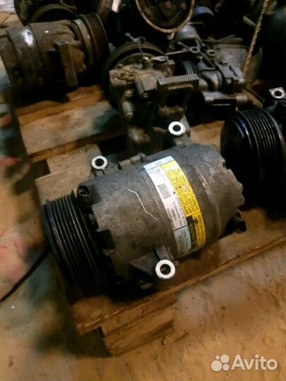 Компрессор кондиционера Renault Megane2 1.9dci