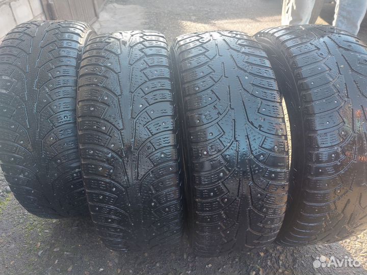 Nokian Tyres Hakkapeliitta 5 215/60 R16