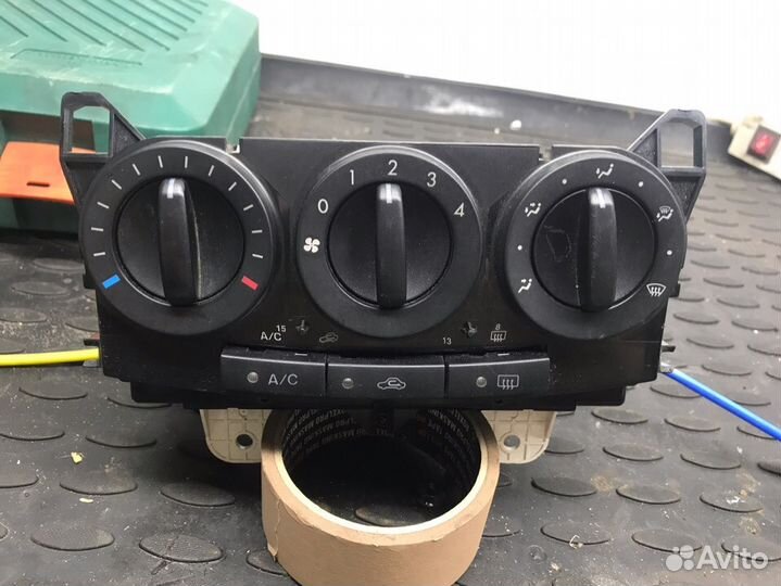 Переключатель печки Mazda 5 CR (2005-2010)