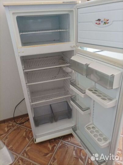 Холодильник бу