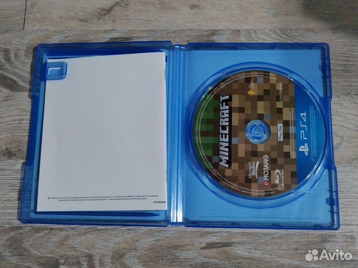 Игра на диске Minecraft для PS4