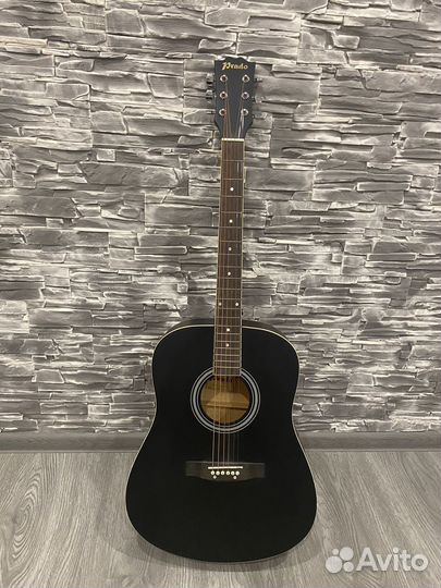 Акустическая гитара