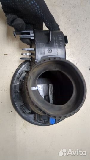 Лючок бензобака Chevrolet Camaro, 2016