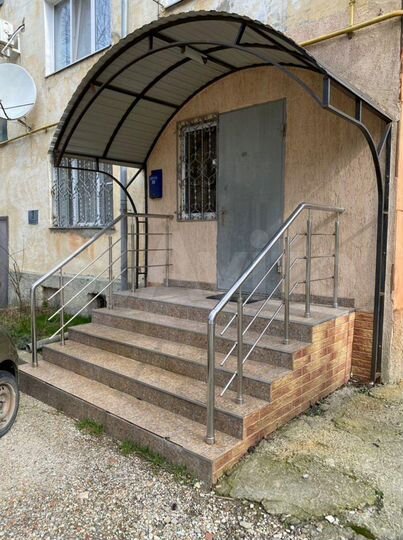 3-к. квартира, 90 м², 1/5 эт.