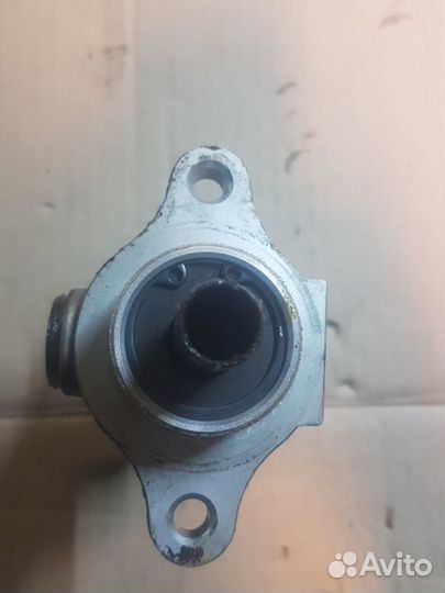 Главный тормозной цилиндр KIA carnival 2006