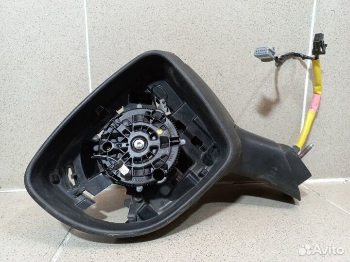 Зеркало левое электрическое Renault Kaptur