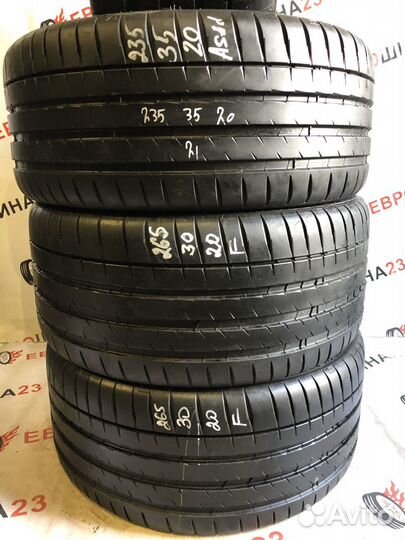 Michelin Pilot Sport 4 S 235/35 R20 и 265/30 R20 92Y
