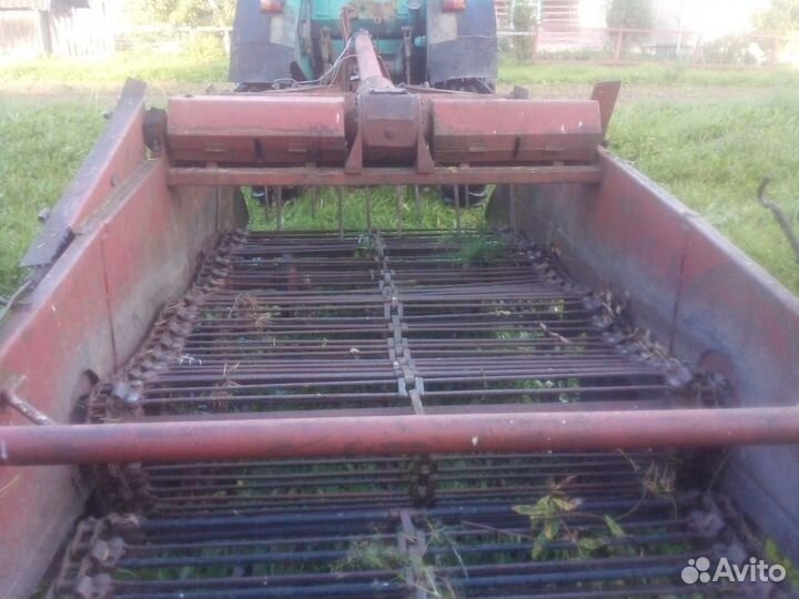 Копатель корнеплодов Лидсельмаш КСТ-1,4А, 1990