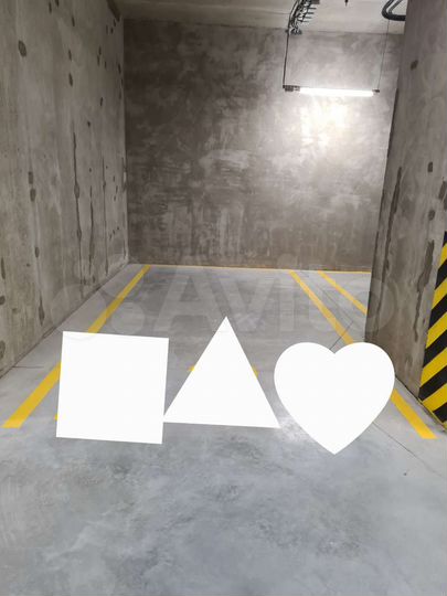 Машиноместо, 13 м²