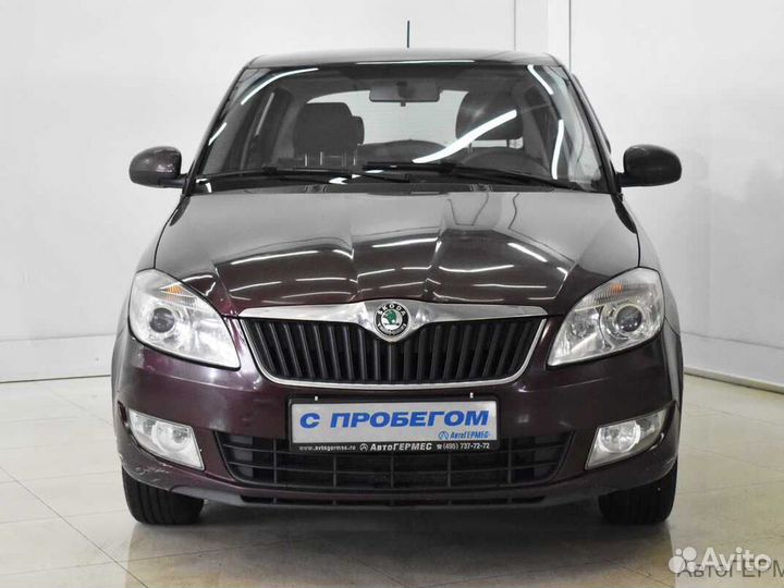 Skoda Fabia 1.4 МТ, 2012, 230 235 км