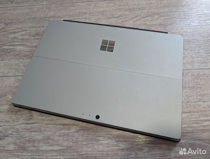 Microsoft Surface Pro 5 i5 8gb 256gb