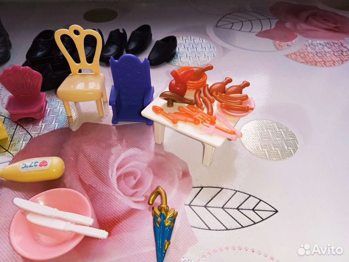 Аксессуары для кукол