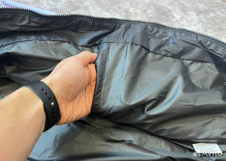 Легкие куртки Tommy Hilfinger качественные