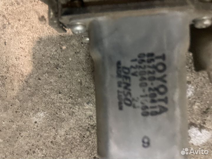 Стеклоподъемник