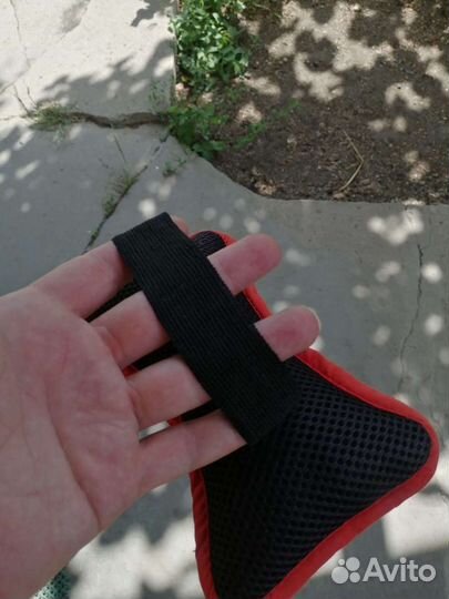 Подголовник детский, 18х12 см, отличное состояние