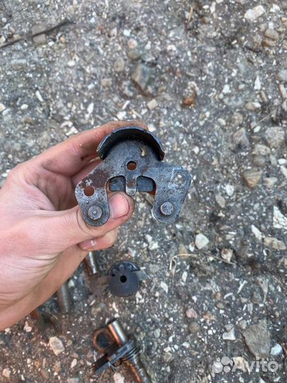 Запчасти на чезет кросс