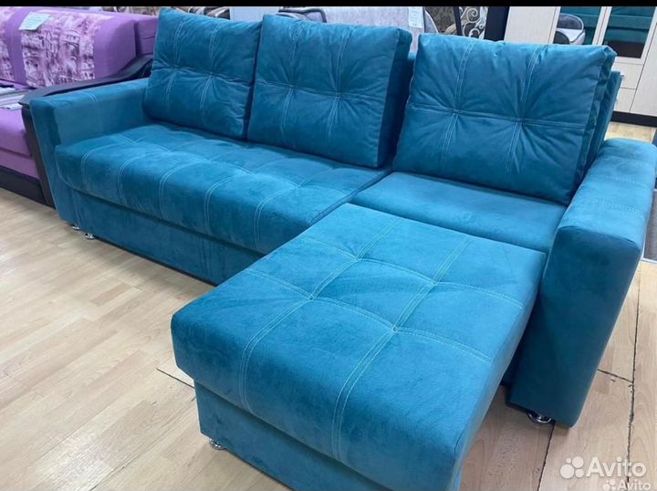 Диван угловой
