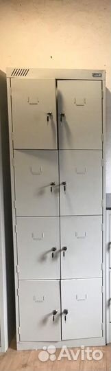 Шкаф для сумок