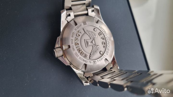 Часы Longines HydroConquest