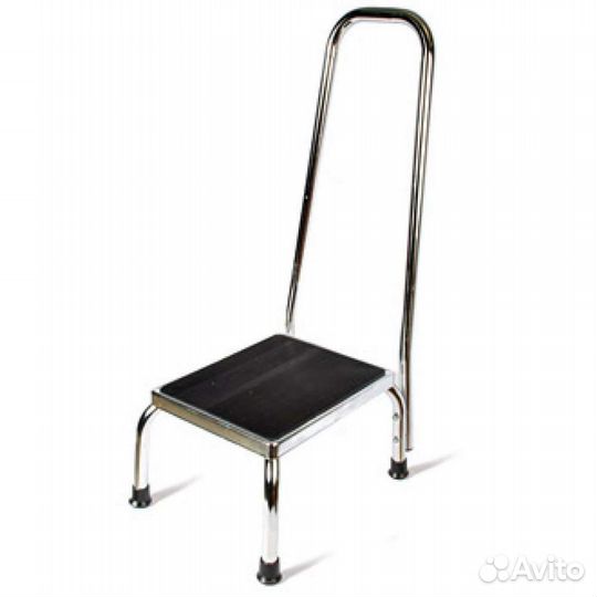 Ступень для ванной с поручнем