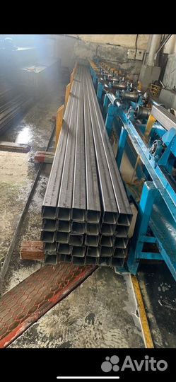Труба профильная со склада завода 40х40х3,0мм 6м