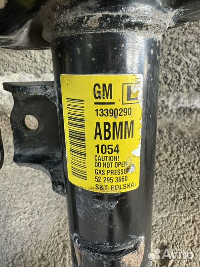 Амортизатор передний opel astra j gtc