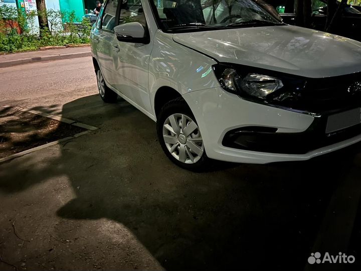 LADA Granta 1.6 МТ, 2023, 2 000 км