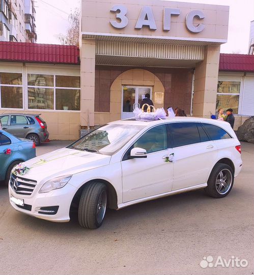 Прокат авто на свадьбу