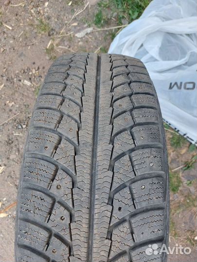 Gislaved Nord Frost 5 225/65 R17 102T