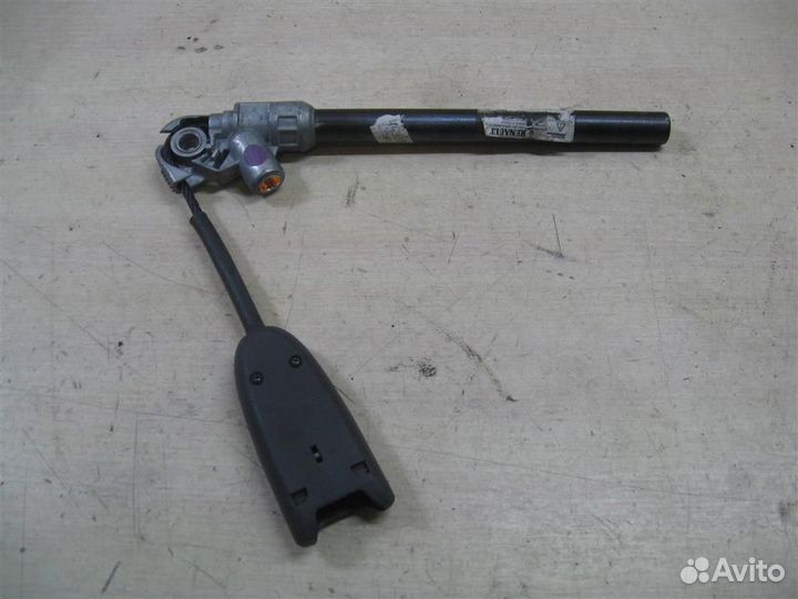 Преднатяжитель ремня правого Renault Scenic 2 (JM