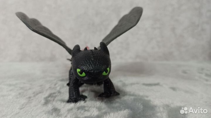 Драконы из мультфильма 