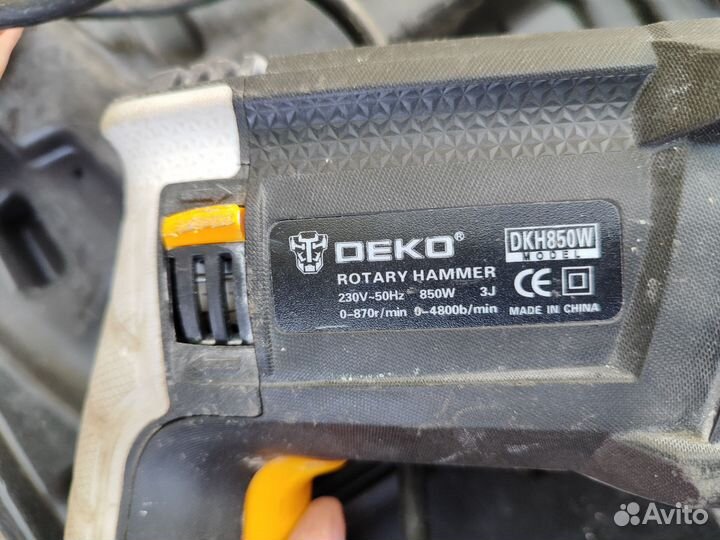 Перфоратор deko DKH850W